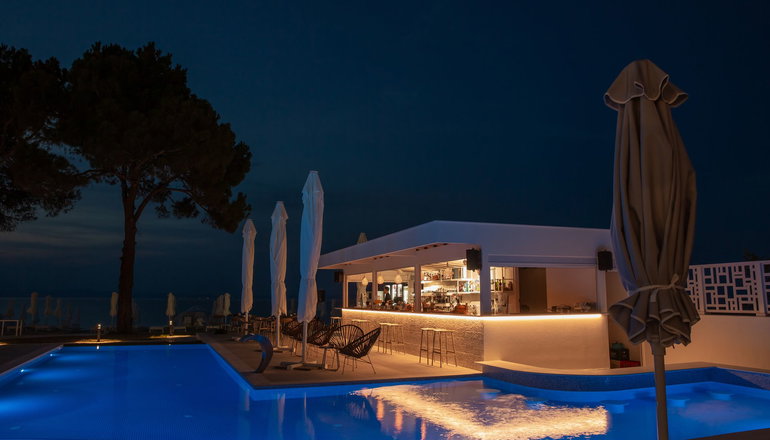Laguna Resort