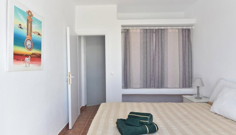 Analypsi Houses Paros