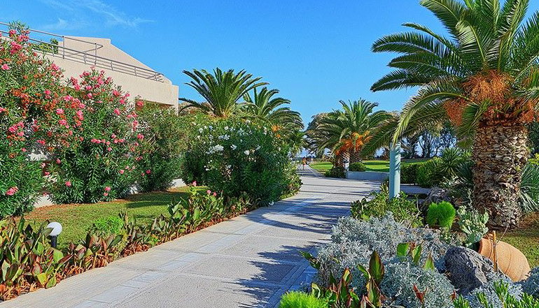 4* Santa Marina Beach Hotel