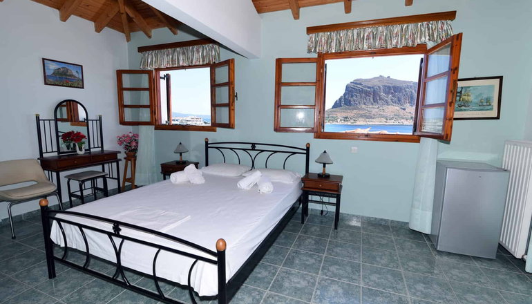 Agnantio Monemvasia