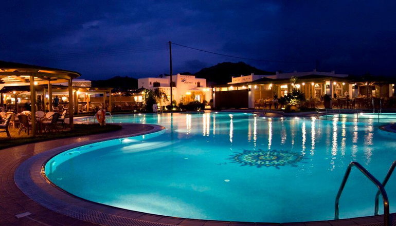 Plaza Beach Hotel