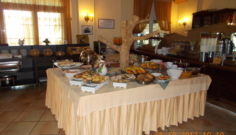 Mythos Hotel