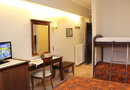 Mythos Hotel