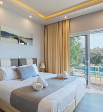 Sunny Place Resort  - Δορούφι, Πόρτο Χέλι