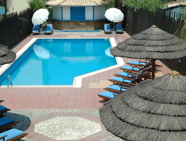 Santa Maura Studios & Apartments