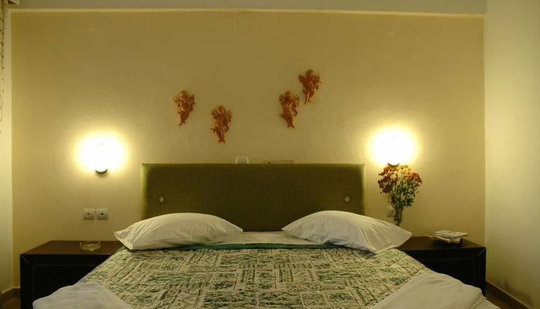 Santa Maura Studios & Apartments