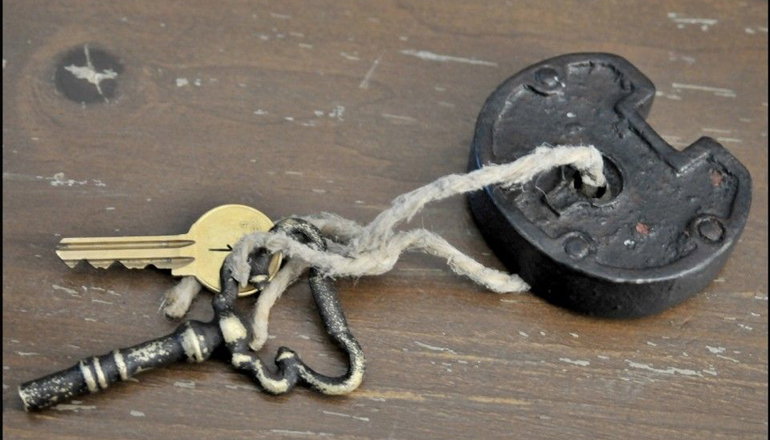 6 Keys Hotel