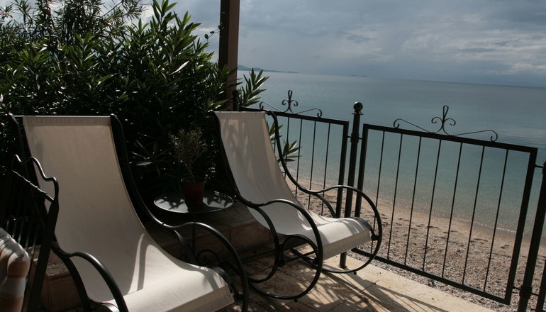 6 Keys Hotel