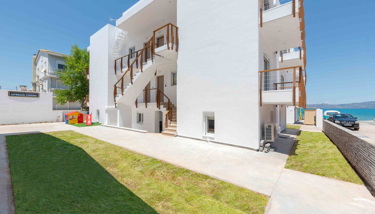 Costa Vasia Suites & Apartments - Βραχάτι Κορινθίας