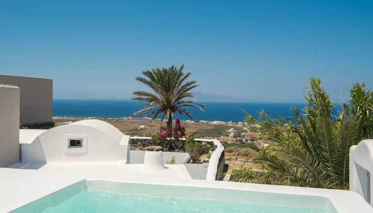 4* Aqua Serenity Luxury Suites