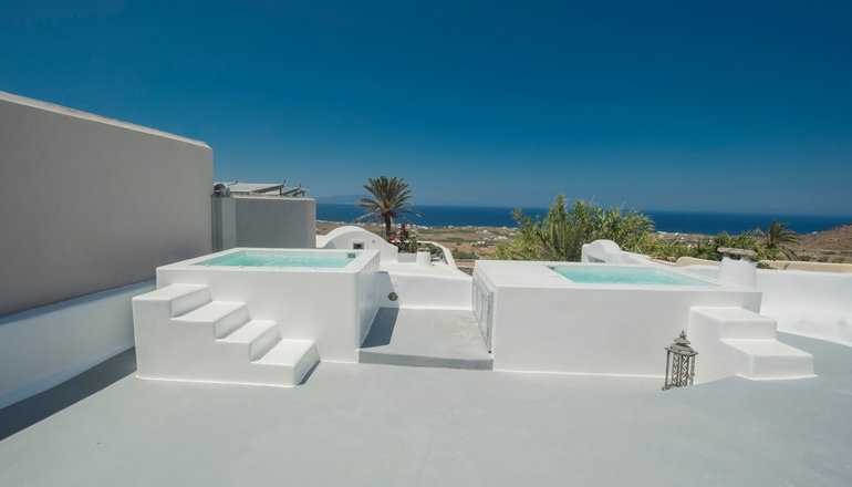 4* Aqua Serenity Luxury Suites