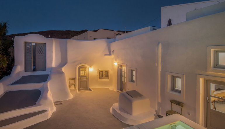 4* Aqua Serenity Luxury Suites