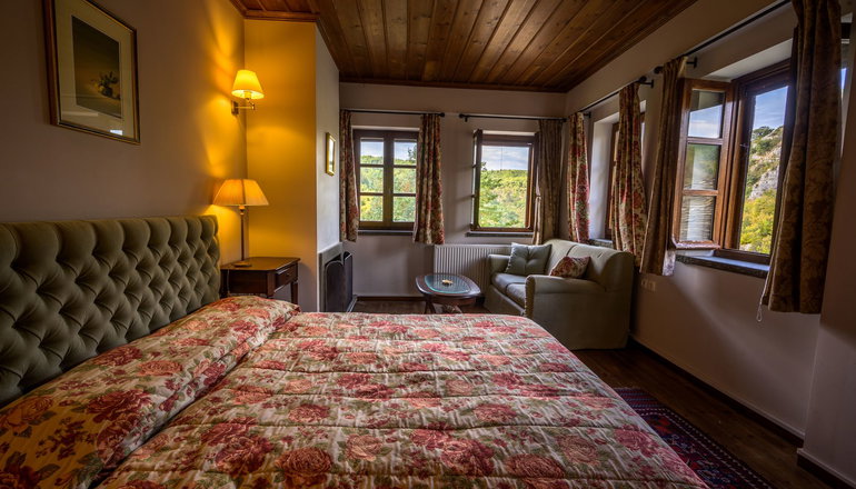 4* Bagia Exclusive
