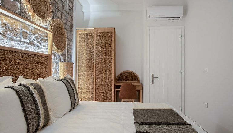 LemnosThea Luxury Residences