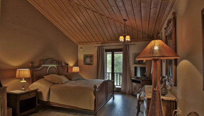 4* Skamnos Boutique Hotel