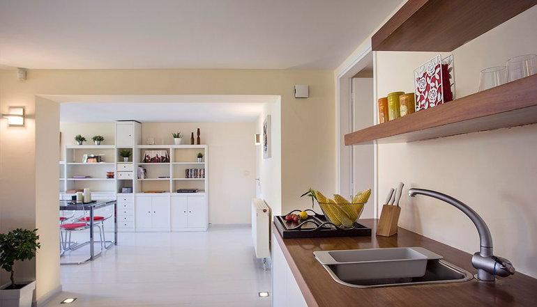 Athenian Homes