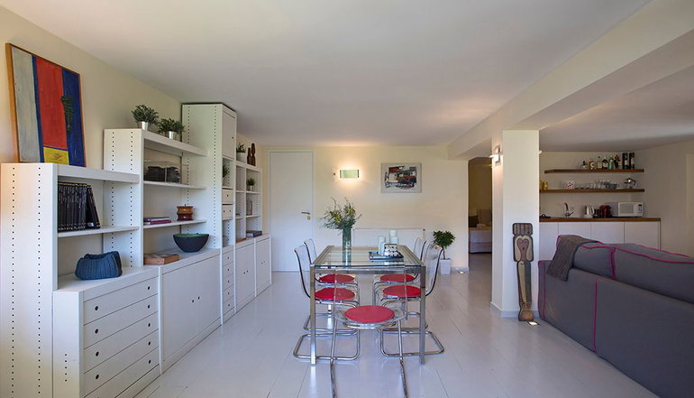 Athenian Homes