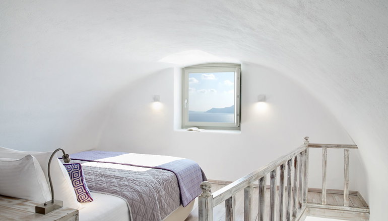 La Perla Villas & Suites