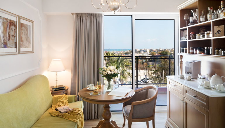 5* Legacy Gastro Suites