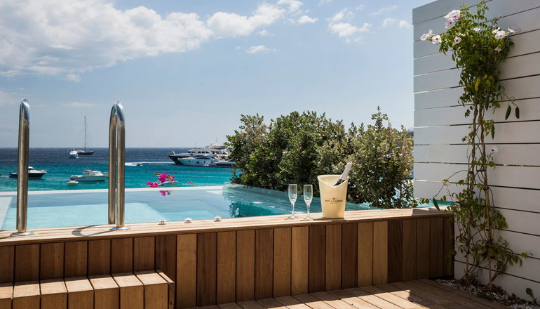 5* Mykonos Dove Beachfront Hotel - Πλατύς Γιαλός, Μύκονος