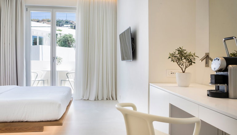 5* Mykonos Dove Beachfront Hotel - Πλατύς Γιαλός, Μύκονος