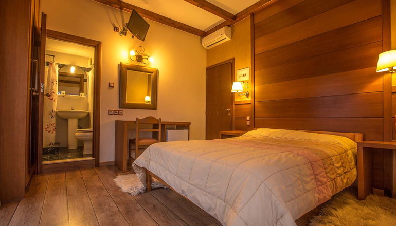 Steni Hotel - Στενή, Εύβοια