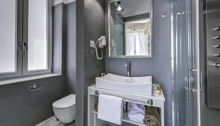1844 Suites - Ερμούπολη, Σύρος