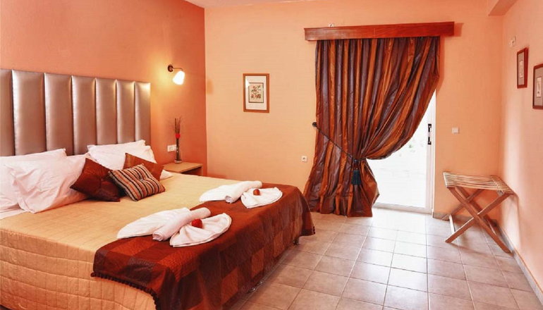 4* Rebecca's Village