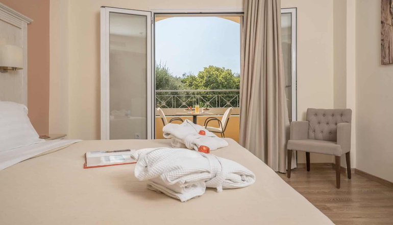 4* Art Hotel Debono - Γουβιά, Κέρκυρα