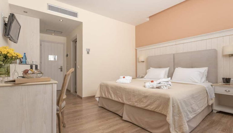 4* Art Hotel Debono - Γουβιά, Κέρκυρα