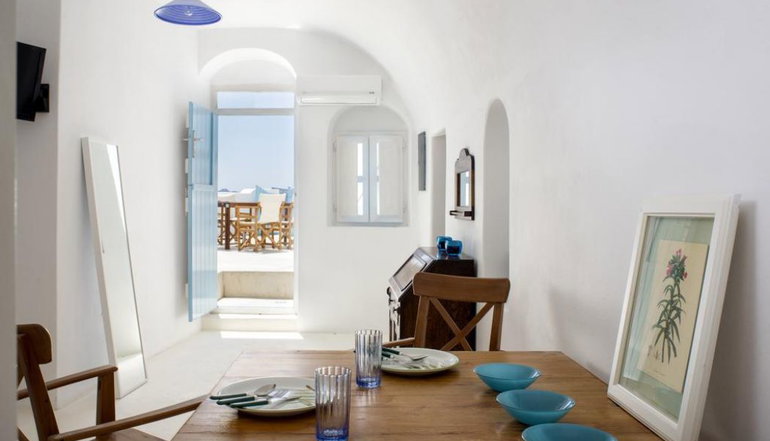 Agapi Cave House