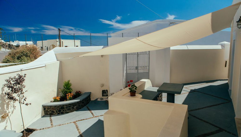 Day One Fira Mansion