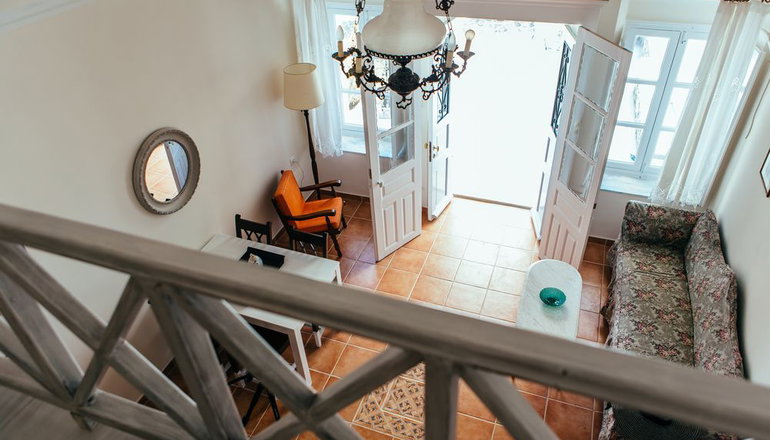 Day One Fira Mansion