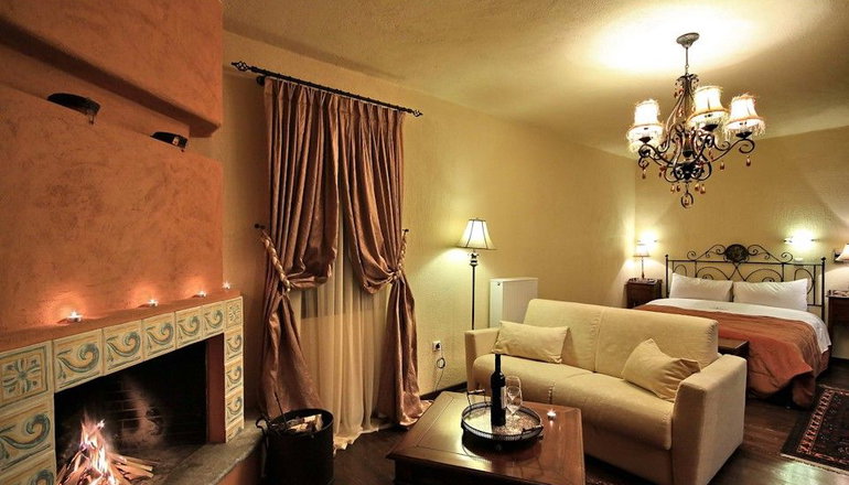 Aiora Luxury Suites