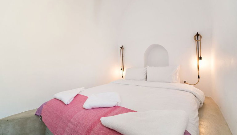Kampanario Villa Santorini
