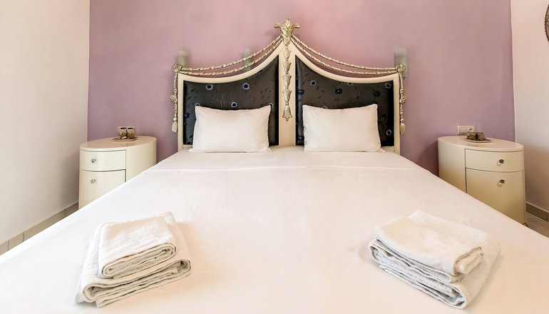 Greek Pride Hotel & Apartments