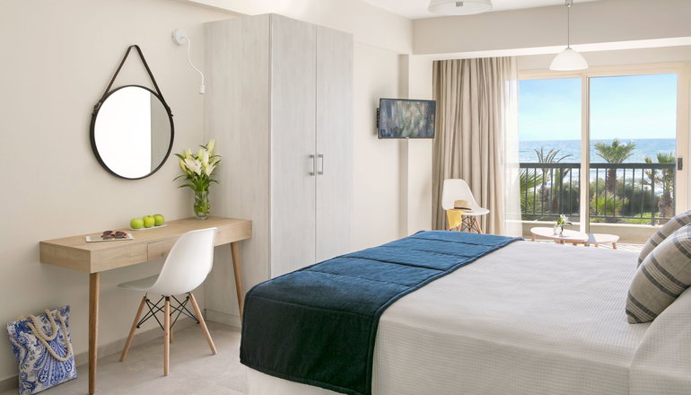 4* Louis Paphos Breeze