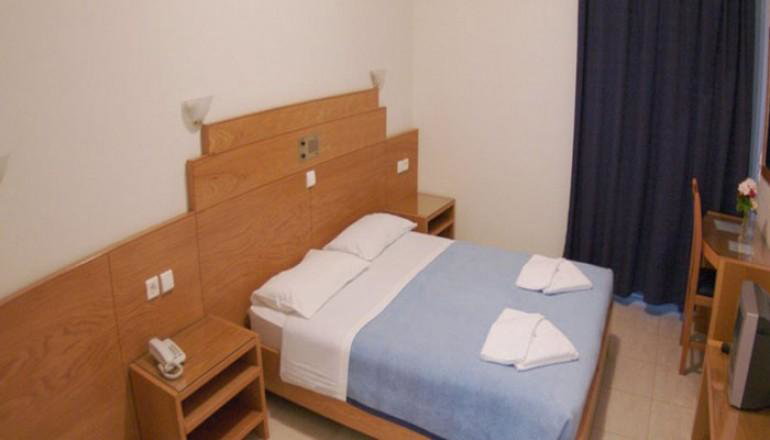 Eleftheria Hotel