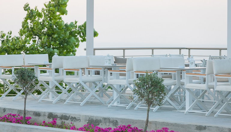 12 Olympian Gods Hotel - Πλαταμώνας Πιερίας