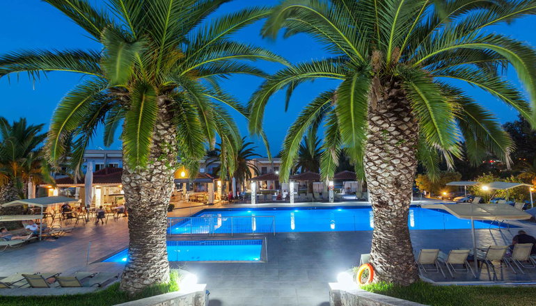 Iris Hotel -  Κασσάνδρα, Χαλκιδική