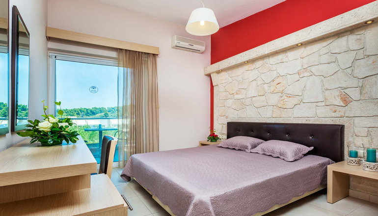 Iris Hotel -  Κασσάνδρα, Χαλκιδική