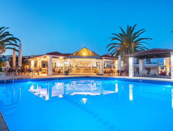 Iris Hotel -  Κασσάνδρα, Χαλκιδική