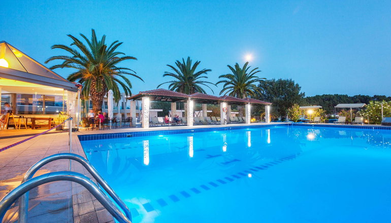 Iris Hotel -  Κασσάνδρα, Χαλκιδική