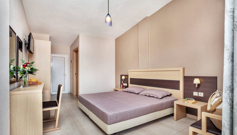 Iris Hotel -  Κασσάνδρα, Χαλκιδική