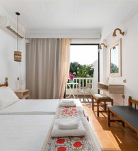 Panorama Gennadi Guest House & Bistrot