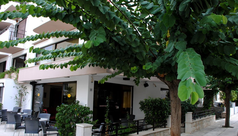 Yiorgos Hotel