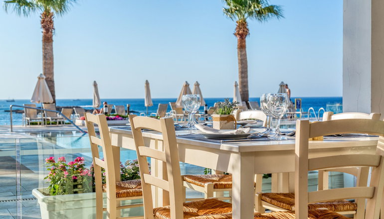 4* Nausicaa Beach