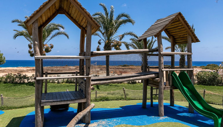 4* Nausicaa Beach