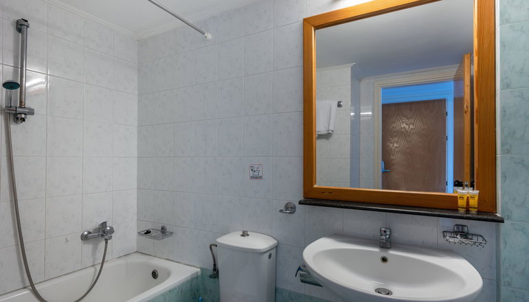 Pearl Beach Apartments