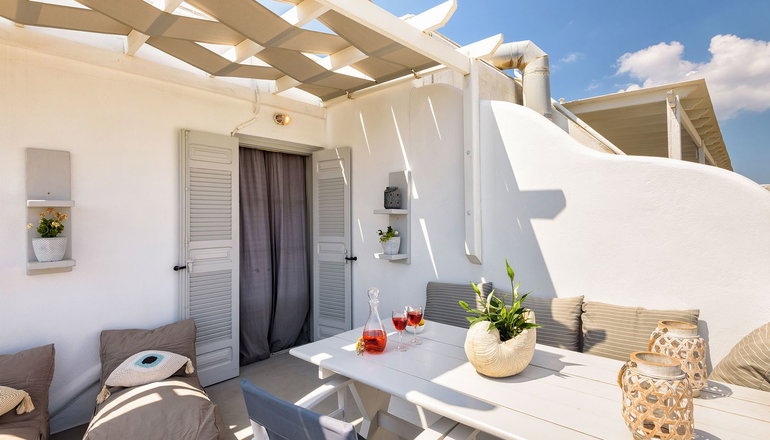 Blue Waves Suites & Apartments Paros